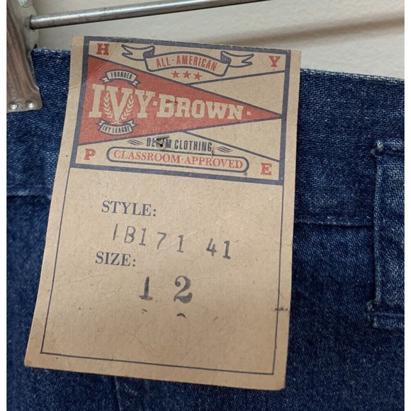 Vintage Women's 30" Pleated High Waist Denim Jean Shorts NEW NOS Made in USA‎ - Picture 4 of 7